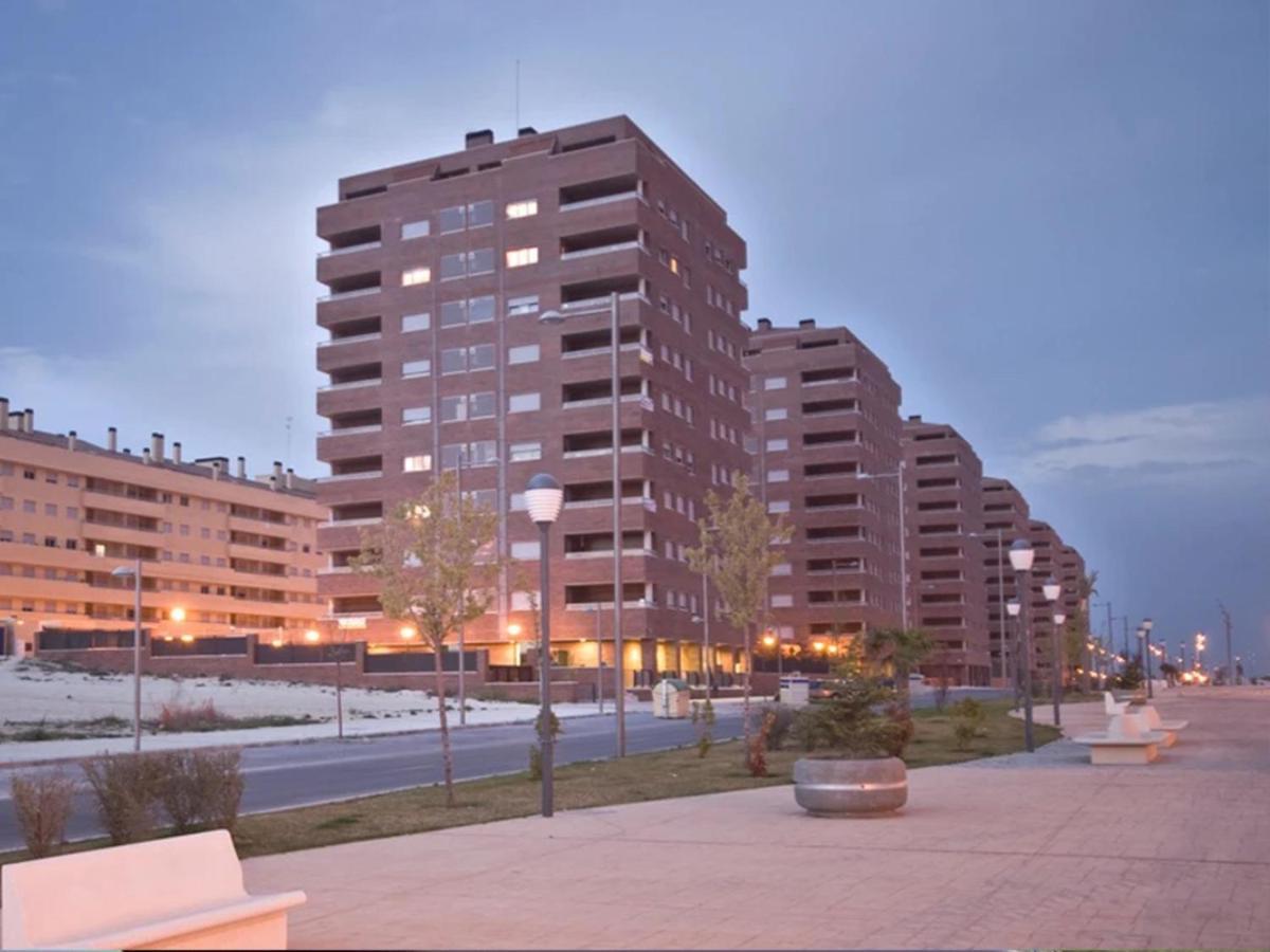 Apartamento Aires De Toledo-Parque Warner Y Madrid En Familia Exterior foto