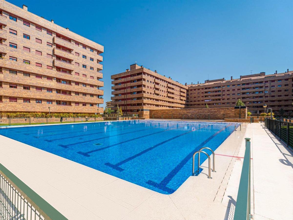 Apartamento Aires De Toledo-Parque Warner Y Madrid En Familia Exterior foto