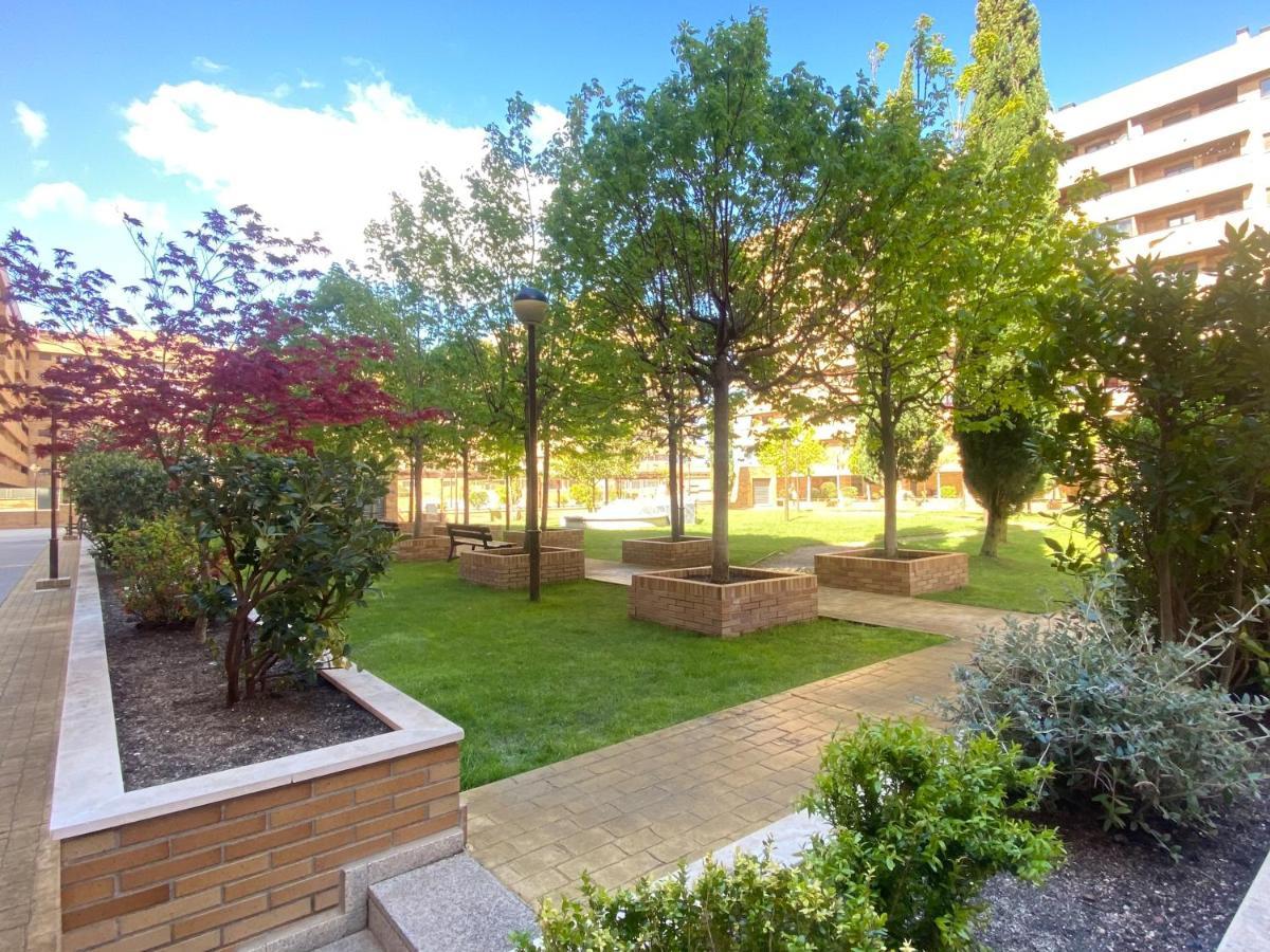 Apartamento Aires De Toledo-Parque Warner Y Madrid En Familia Exterior foto