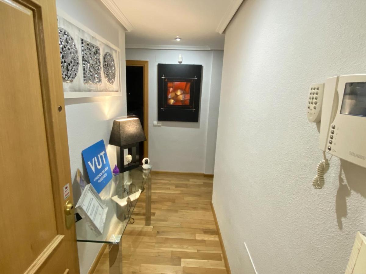 Apartamento Aires De Toledo-Parque Warner Y Madrid En Familia Exterior foto