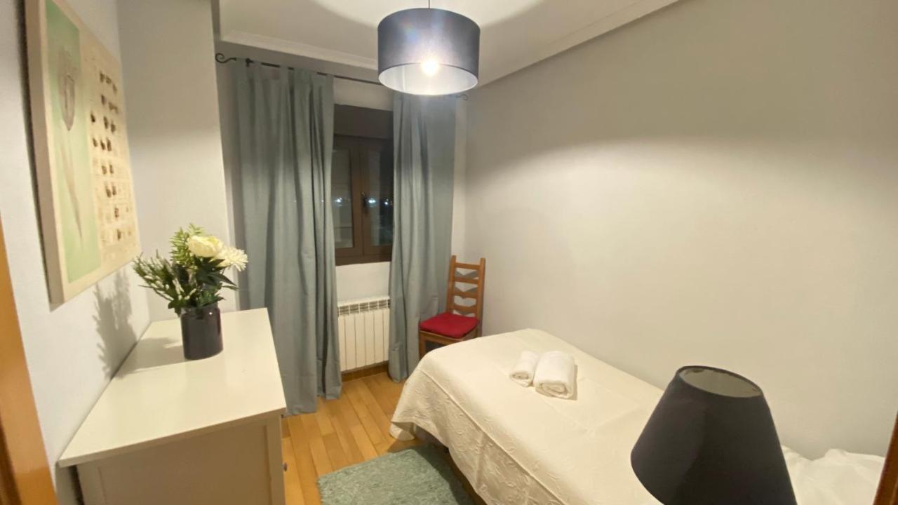 Apartamento Aires De Toledo-Parque Warner Y Madrid En Familia Exterior foto