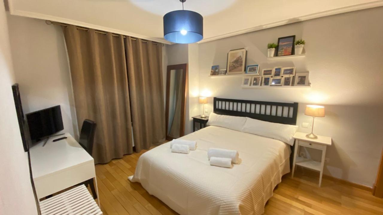 Apartamento Aires De Toledo-Parque Warner Y Madrid En Familia Exterior foto