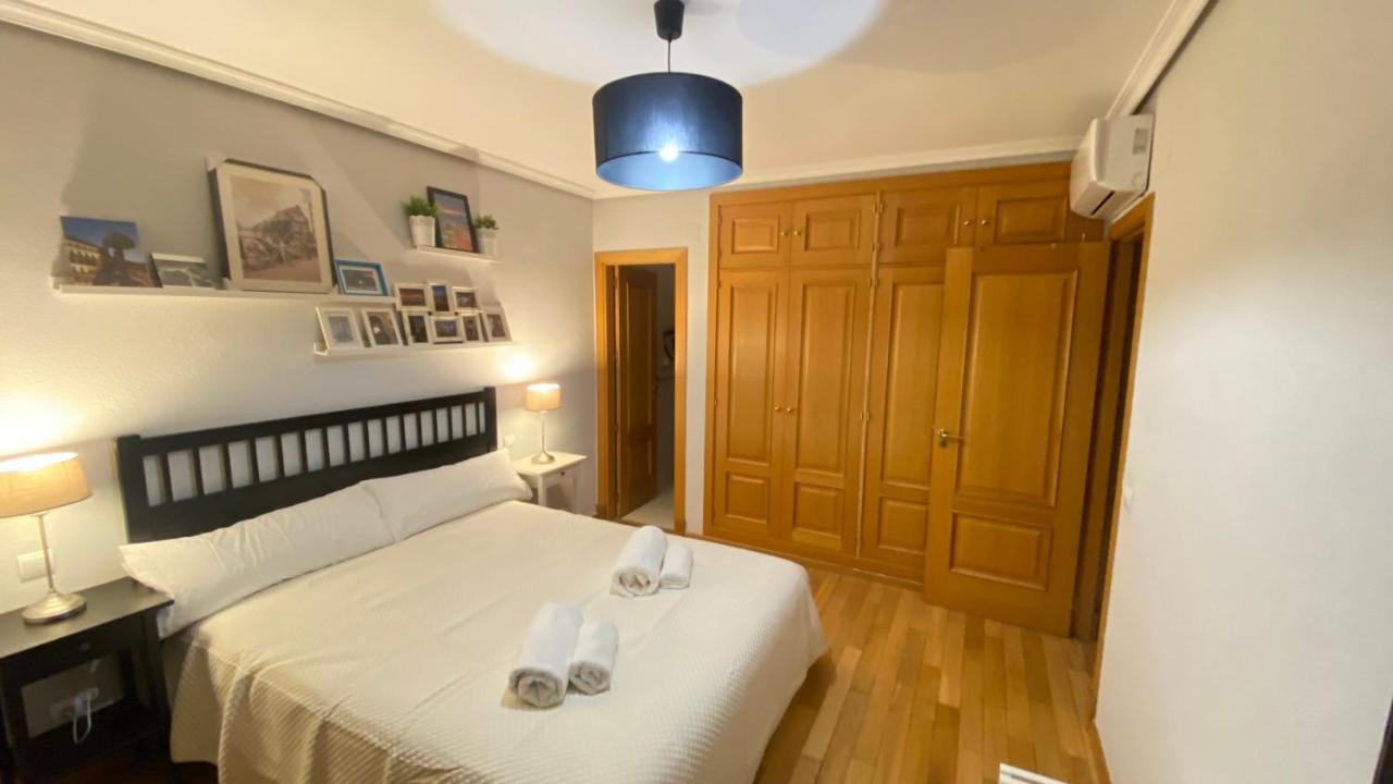 Apartamento Aires De Toledo-Parque Warner Y Madrid En Familia Exterior foto